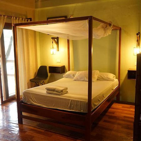Sapa Inka Hostel มอนตาญิตาร์ ภายนอก รูปภาพ
